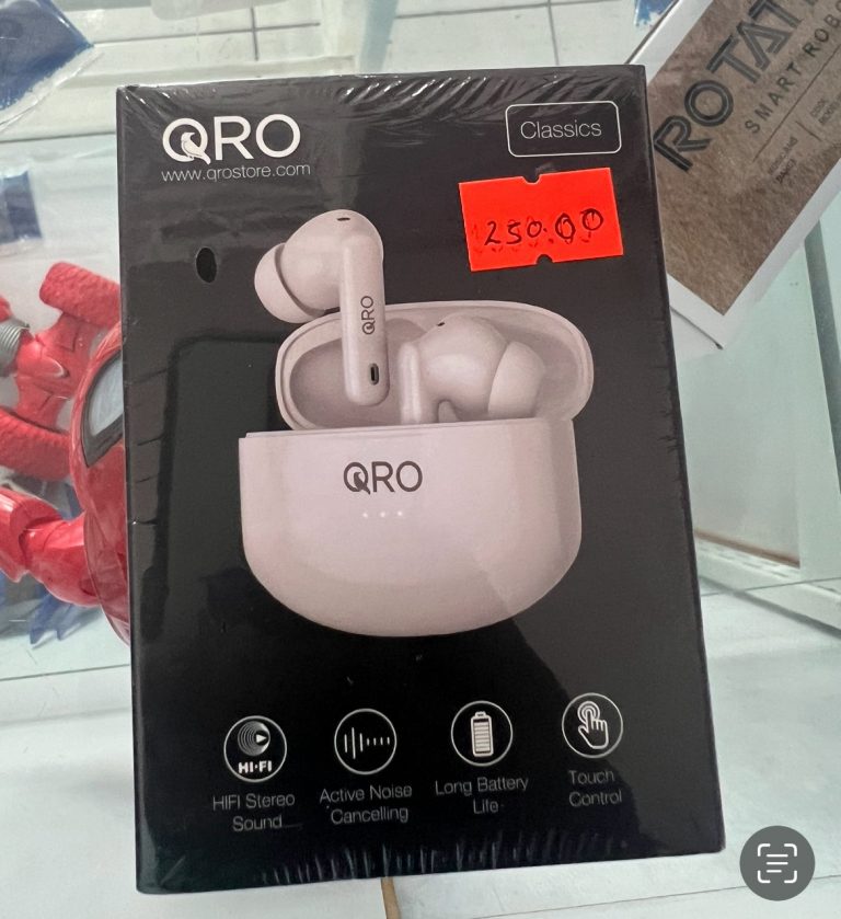 Qro. Earphones
